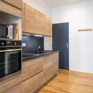 nouveau-studio-neuf-charme-de-l-ancien-balcon-netflix-4k.midi-pyreneeshotels.com/