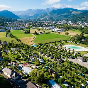 https://camping-le-monloo.midi-pyreneeshotels.com