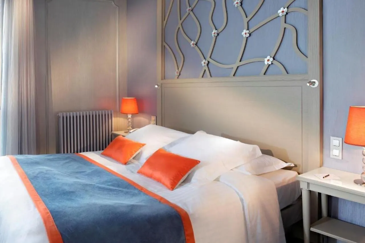****  Hotel Splendid Etoile Parigi Francia